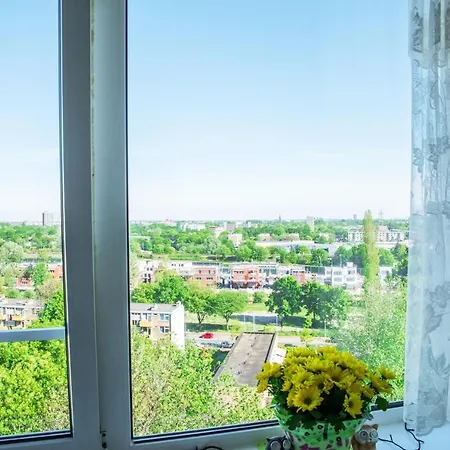 Private With Amazing Views Over * لاهاي